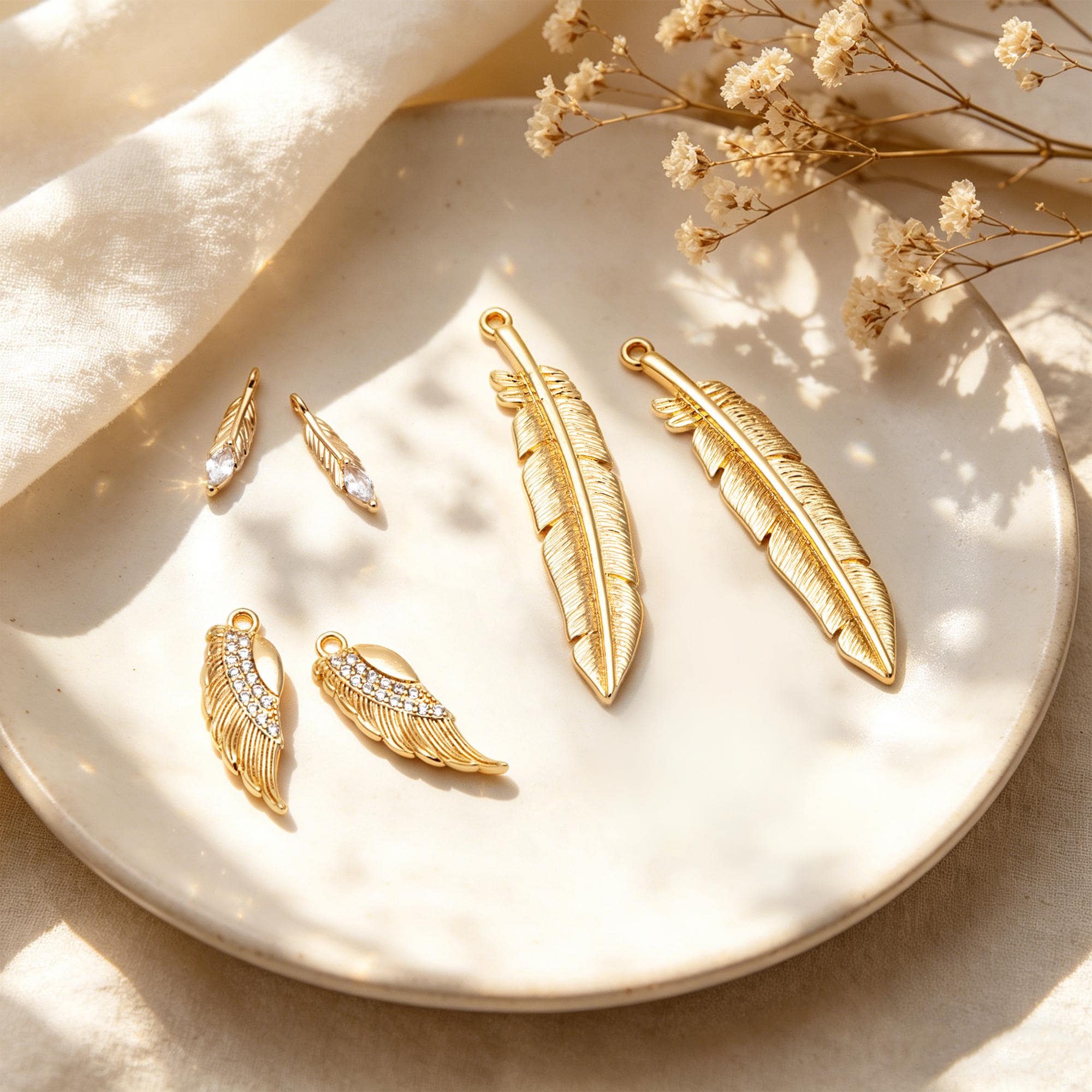 4pcs Gold/ Silver Tone Wing Charms , Real 18K Gold/ Rhodium plated Brass Wing Pendants , Color Not Easily Tarnish (GB-383)